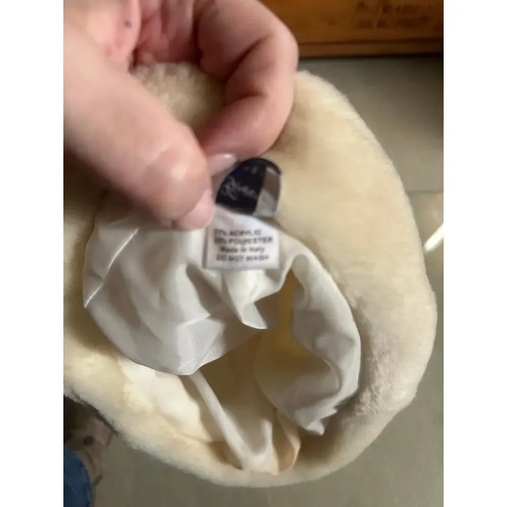 Vintage Grevi Firenze Ivory Faux Fur Hat